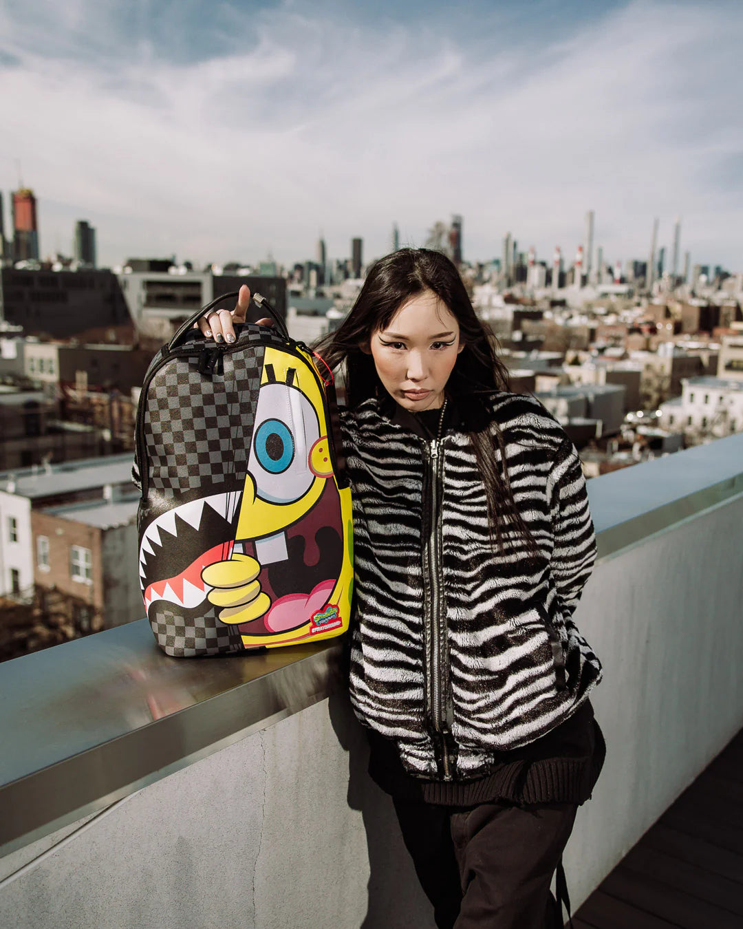 SPONGEBOB HELLO YOU'RE AMAZING DLXSV BACKPACK - Image 5