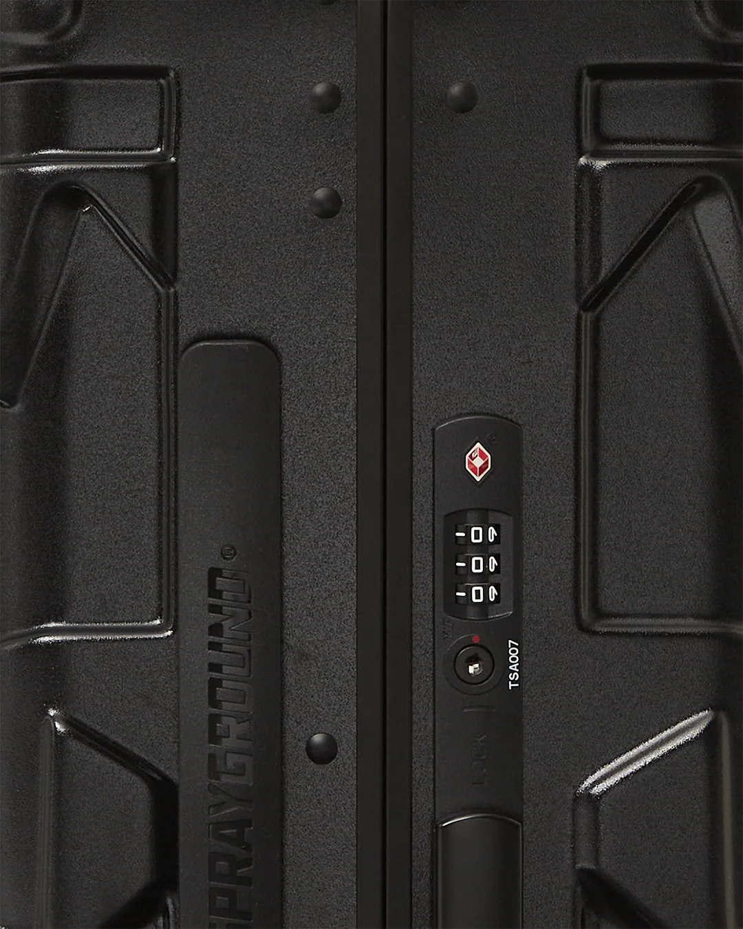 NIGHTSHARKS WORLDWIDE SHARKITECTURE CARRY-ON LUGGAGE - Image 11