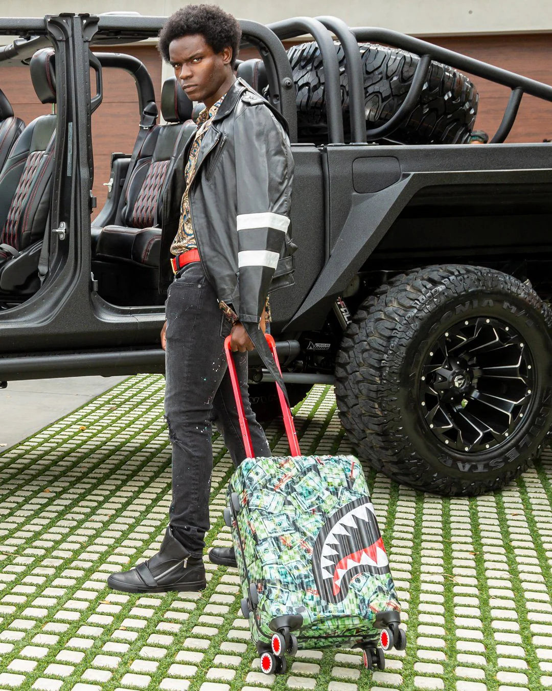 MAMA I MADE IT SHARKNAUTICS HARDSHELL CARRY-ON LUGGAGE - Image 3