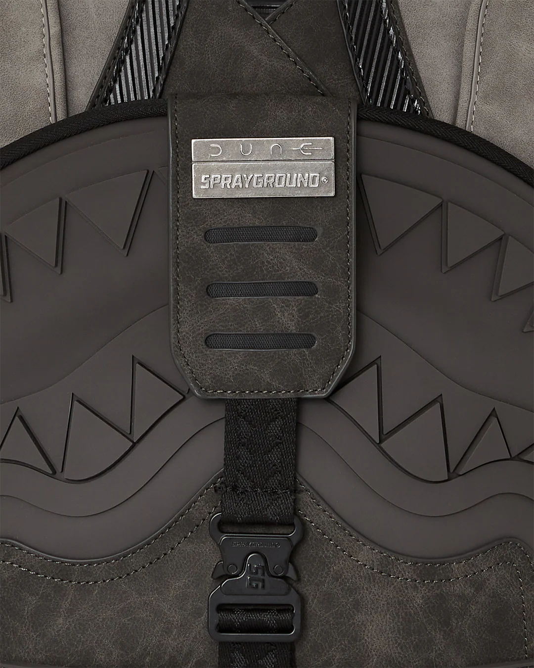 DUNE STILLSUIT SHARK BACKPACK - Image 14