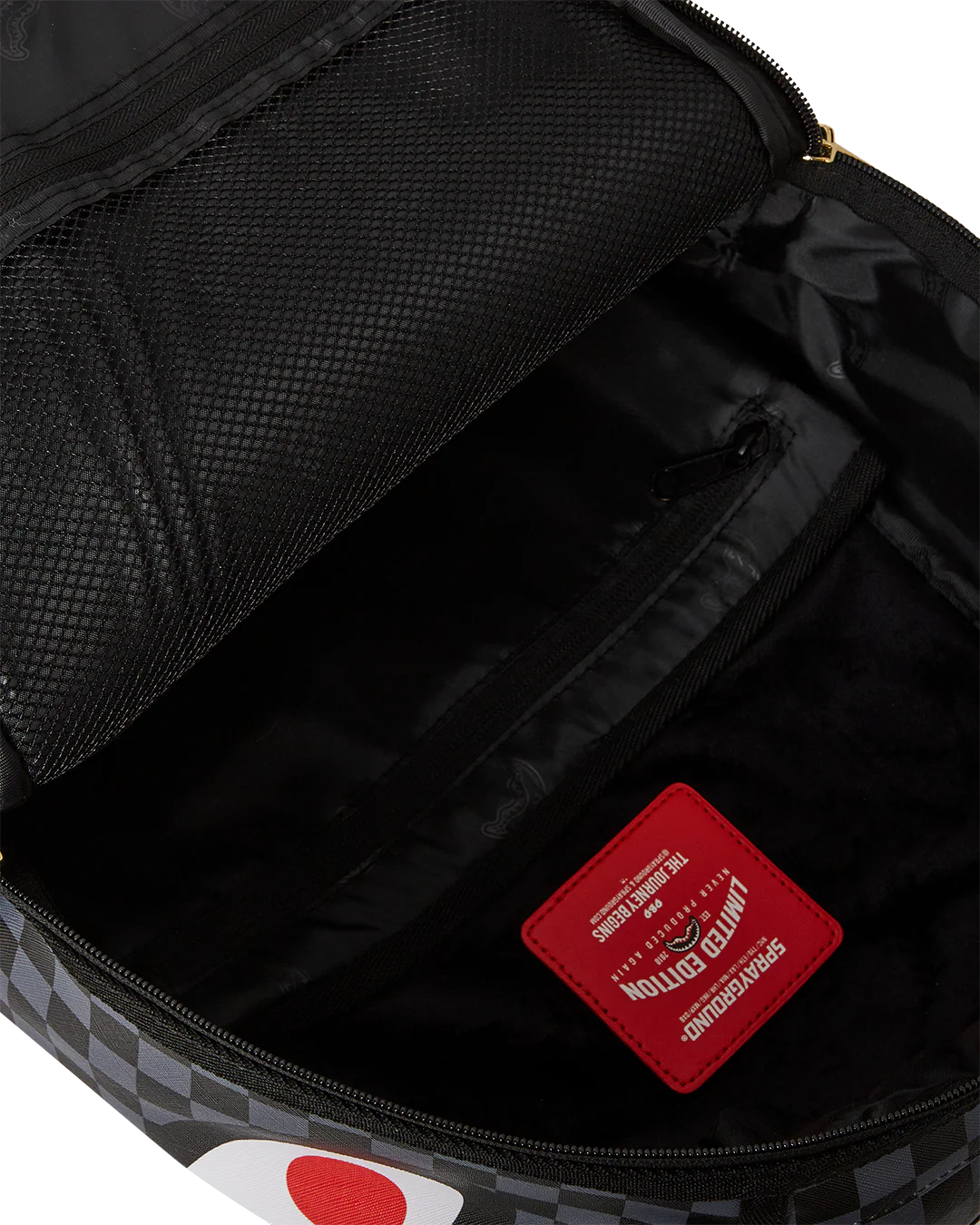 AQUAMAN TRIDENT BACKPACK - Image 8