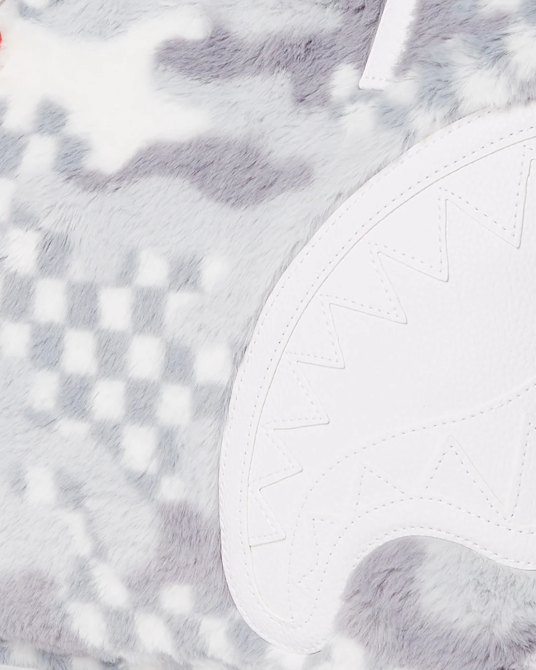 3AM PLUSH SWISS ALPS TOTE - Image 10