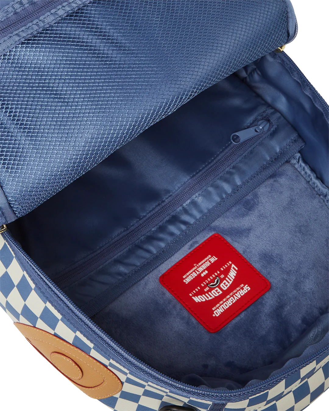 NEW SHARK YACHT CLUB DLXSV BACKPACK - Image 15