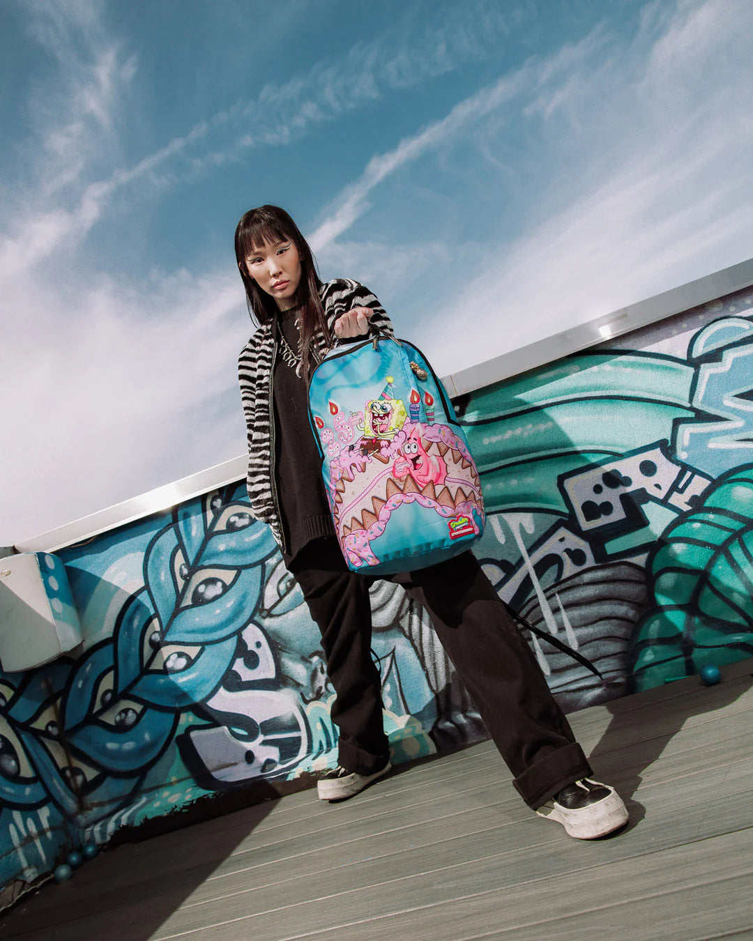 SPONGEBOB'S 25TH ANNIVERSARY DLXSR BACKPACK - Image 2
