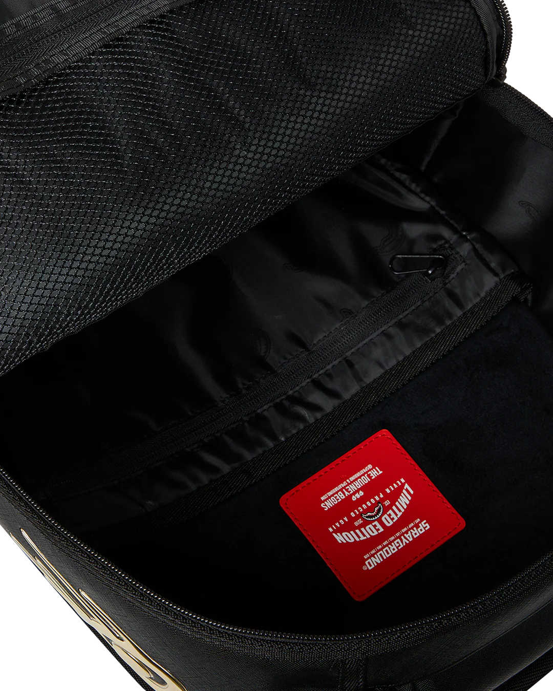 GOLDHEART SHARK DRIP BACKPACK - Image 4