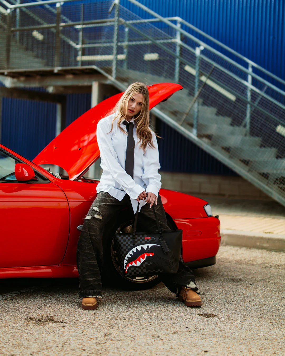 SPEED SHARK SIDE SWIPE TOTE - Image 5