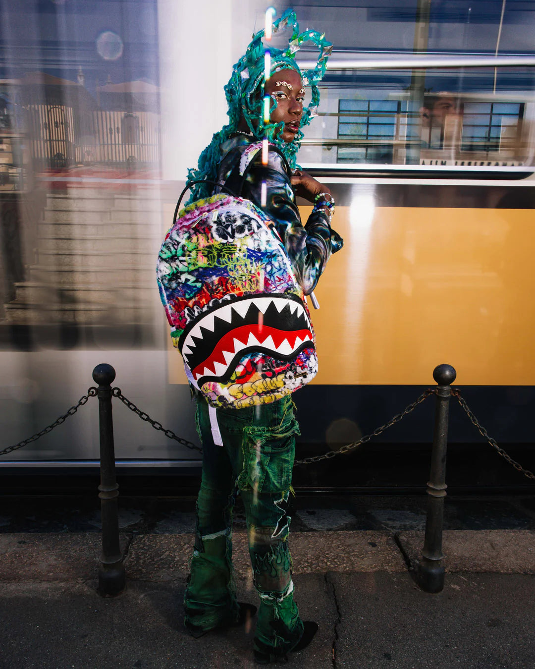 LE MONDE DES GRAFFITIS BACKPACK - Image 5