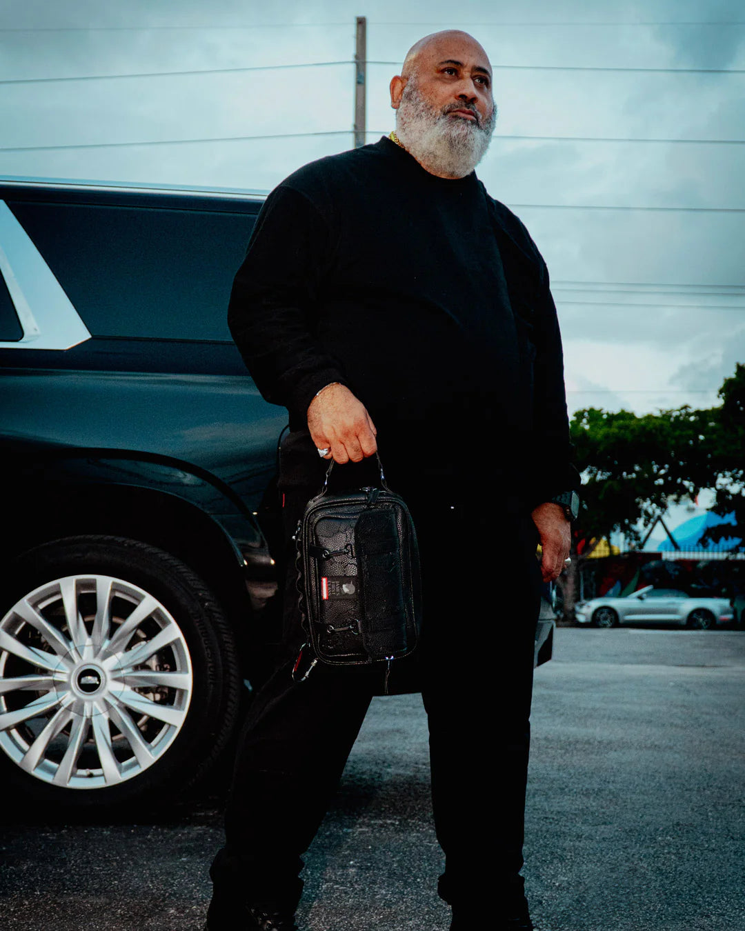 JAMES FIRST CLASS TYCOON TRAVELER CROSSBODY - Image 2