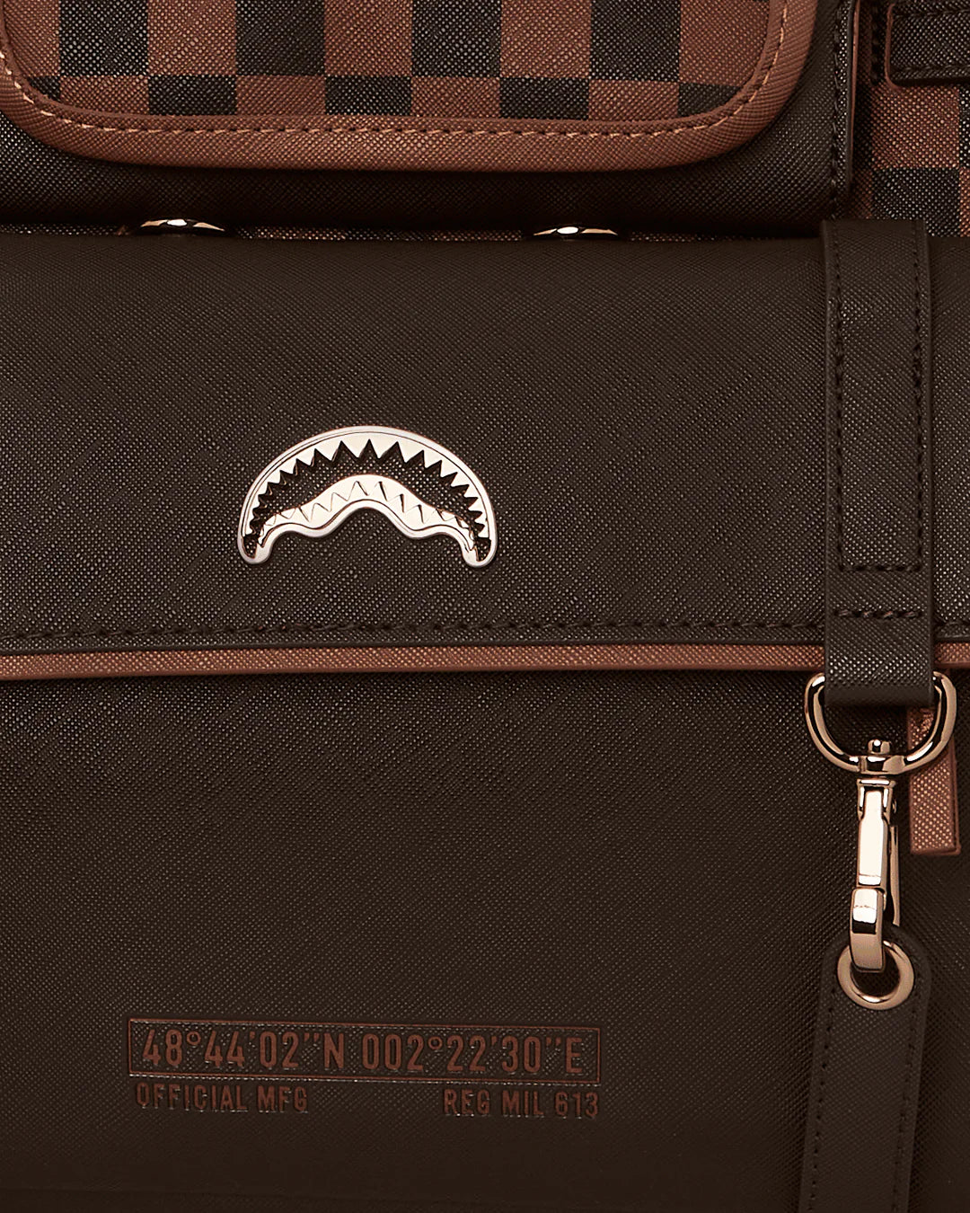 CHECKMATE ROYALE TOTE - Image 9